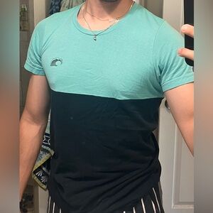 Wavy Brand Black and Blue Small T-Shirt